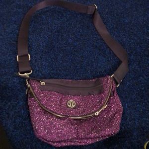 Lululemon purple handbag
